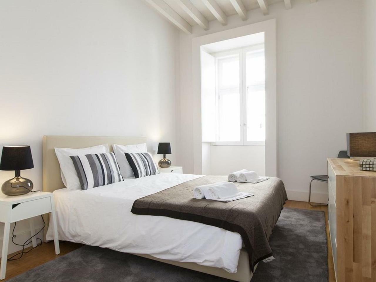 Chiado Premium By Homing Apartment Lisbon Exterior photo